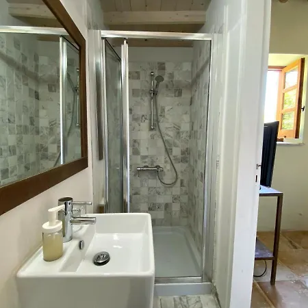 Eveleos Apartamento *