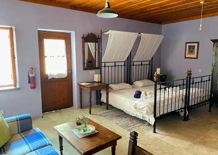 Eveleos Appartement *