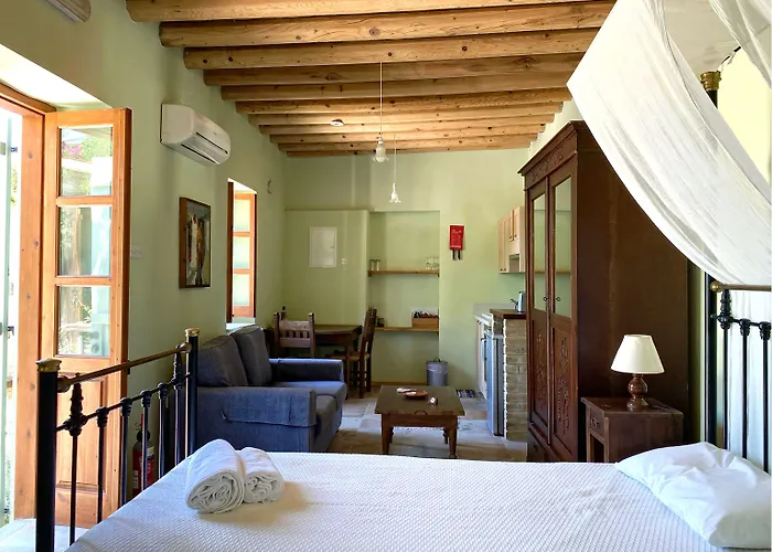 Eveleos Appartement *